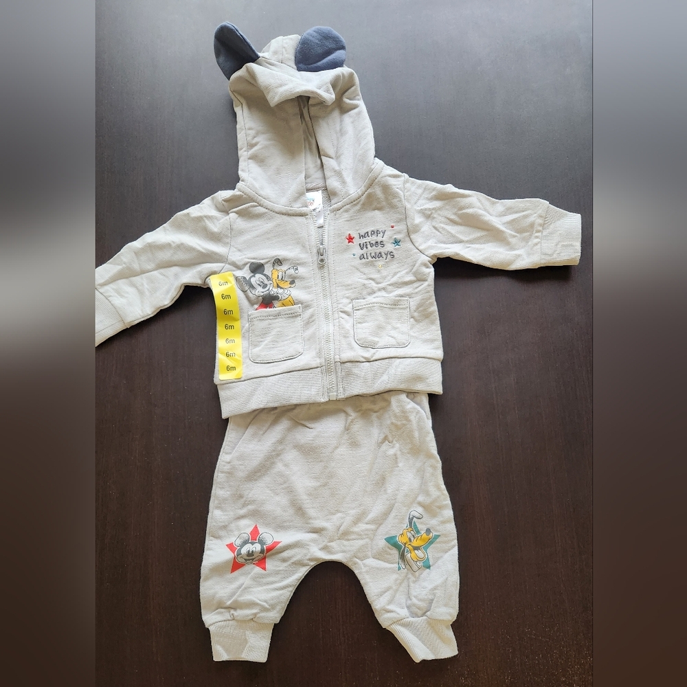 6 Months,  Baby Clothes, 10+ Pieces - Picture 2 of 4
